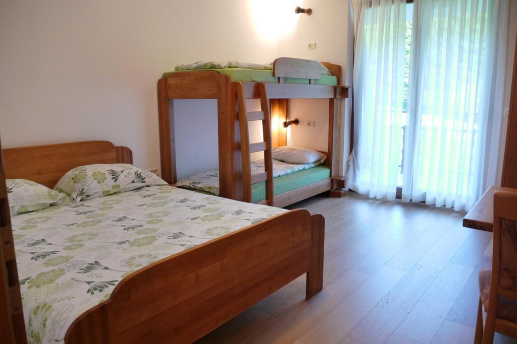 Ekoturizem Hudicevec Hotell Postojna Rum bild